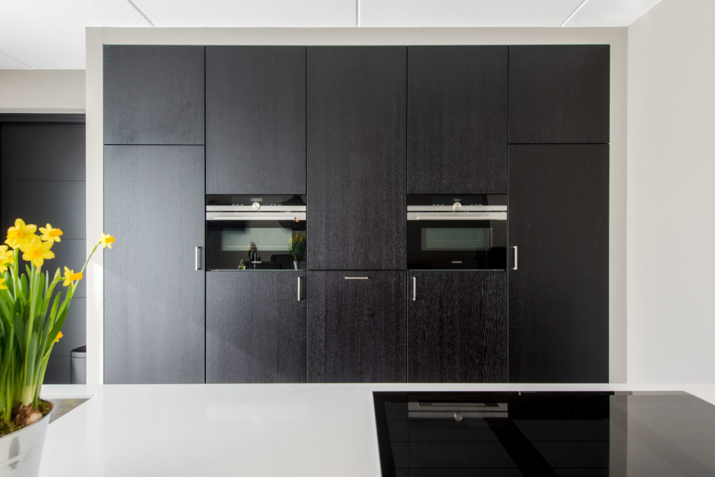Verwonderlijk Keuken – Eiken fineer zwart « Nijland Interieur & Meubelmakerij II-47